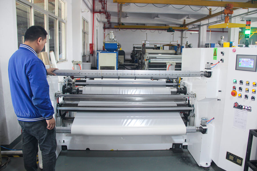Shenzhen Tunsing Plastic Products Co., Ltd. productielijn van de fabrikant
